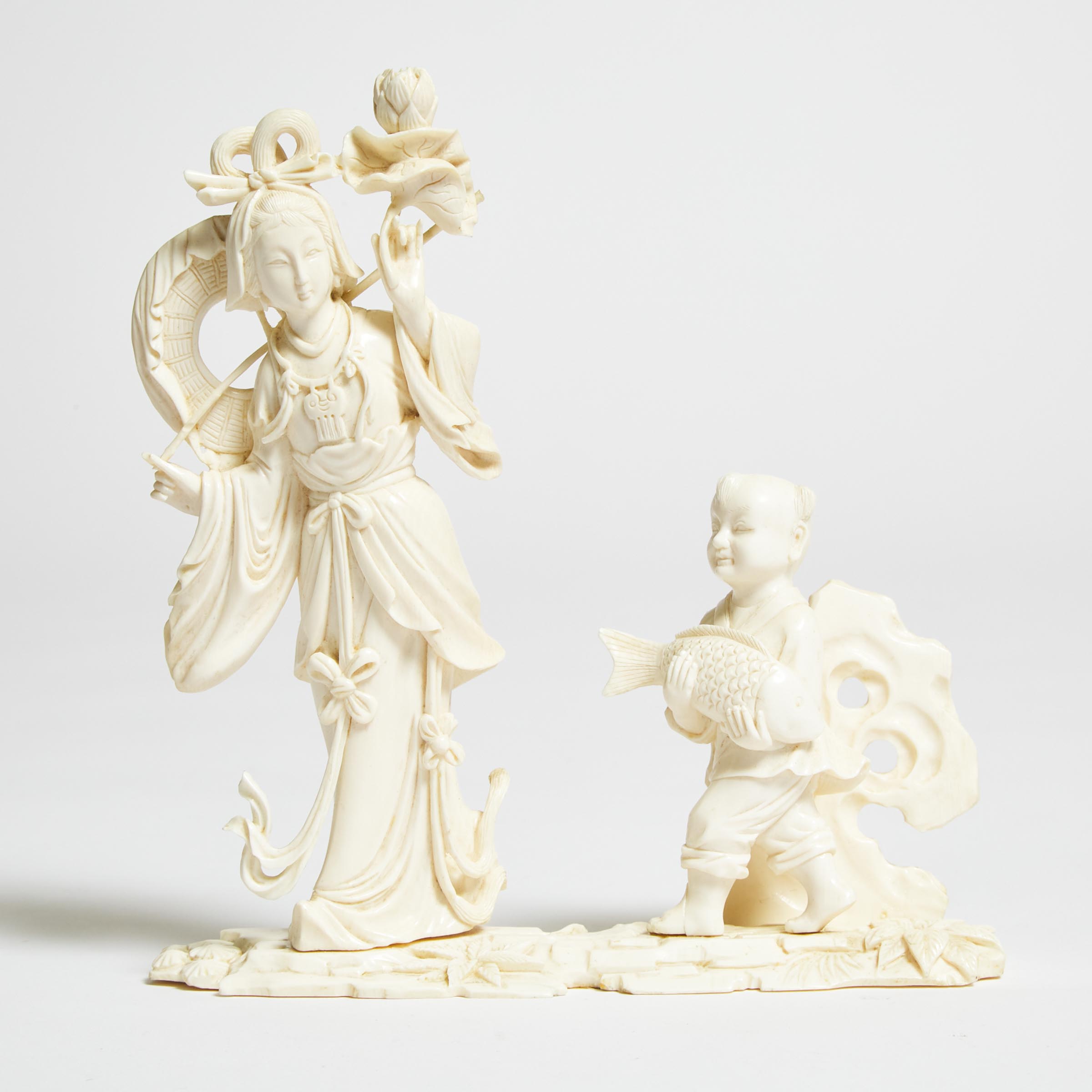 An Ivory Carving of He Xiangu and 2f2c63