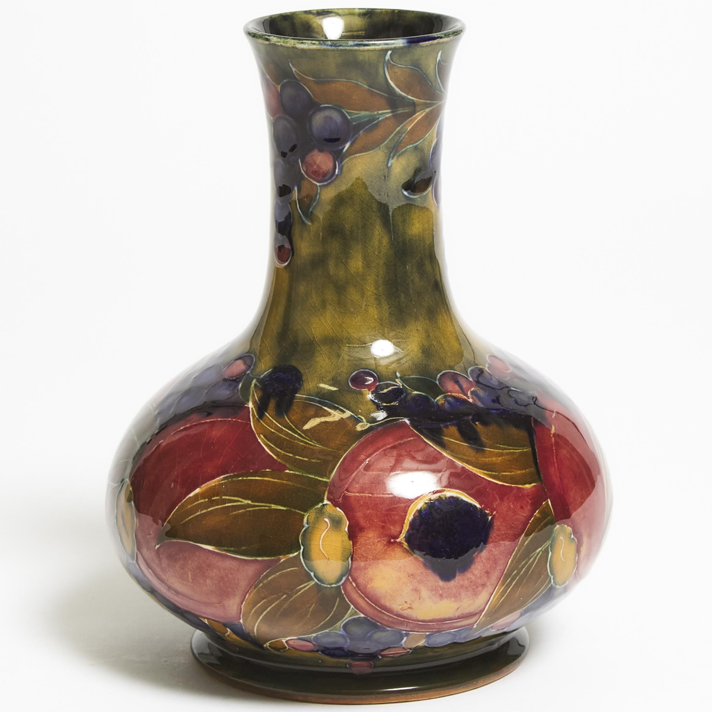 Moorcroft Pomegranate Vase c 1914 16 2f2d37