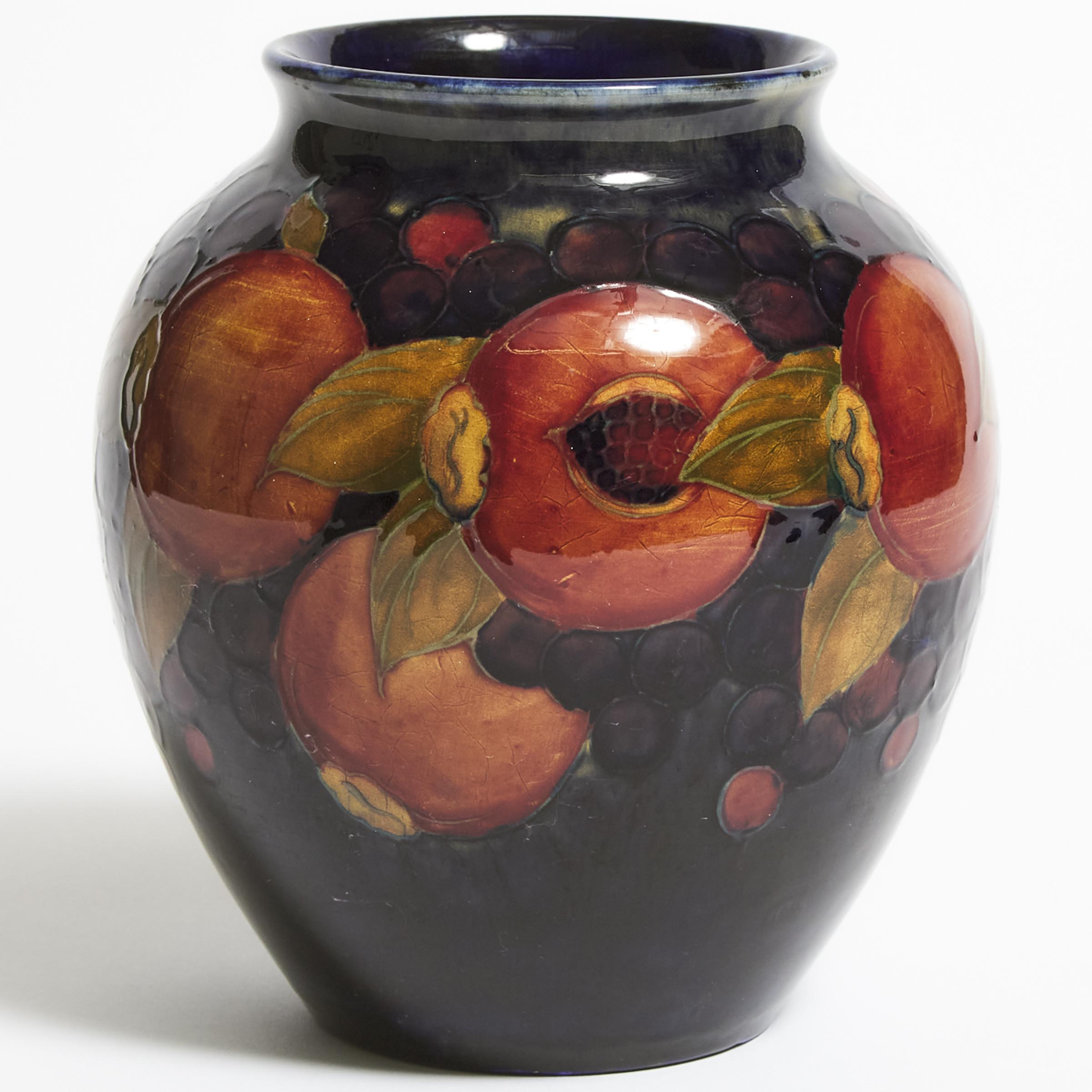 Moorcroft Pomegranate Vase c 1925 2f2d4f