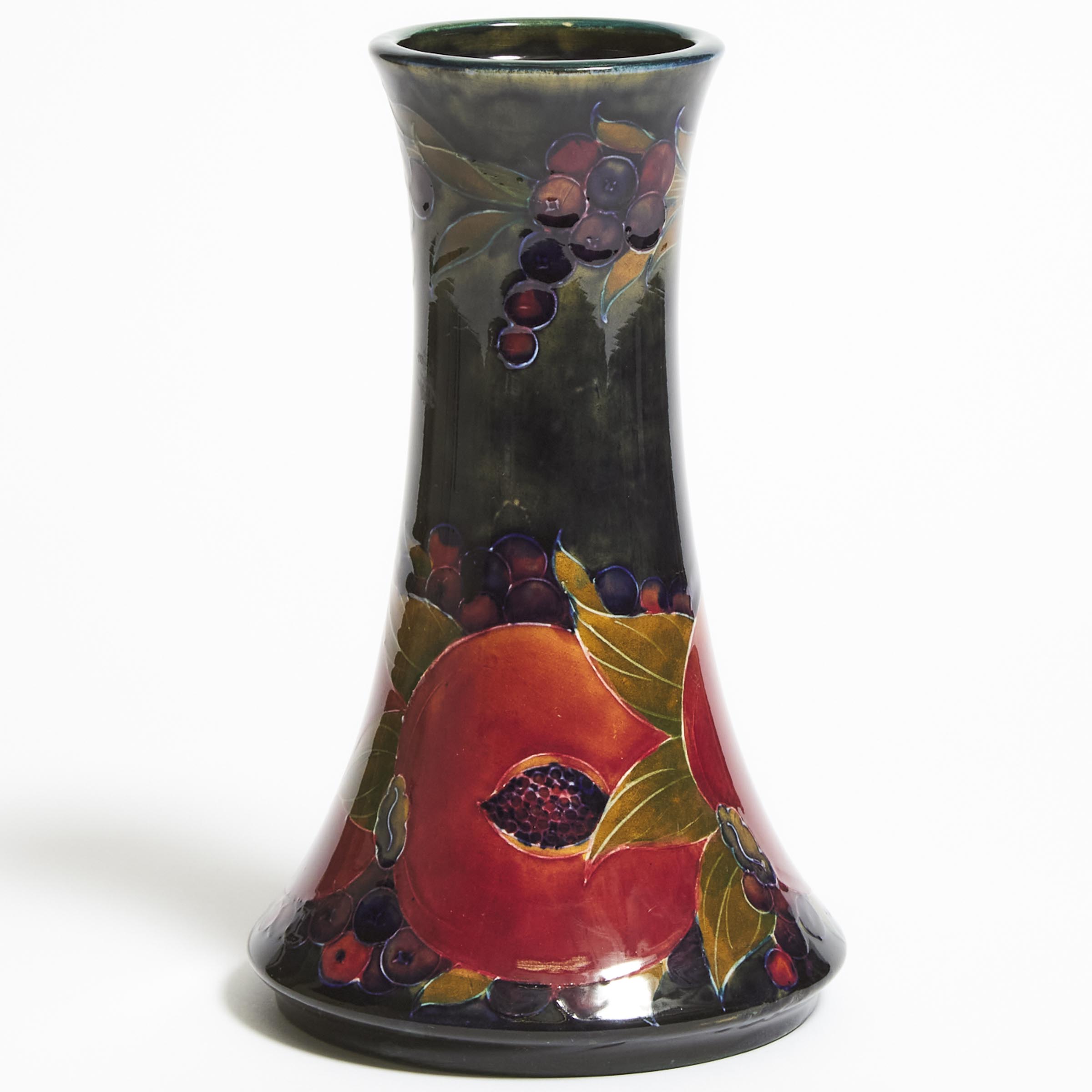 Moorcroft Pomegranate Vase c 1916 18 2f2d58