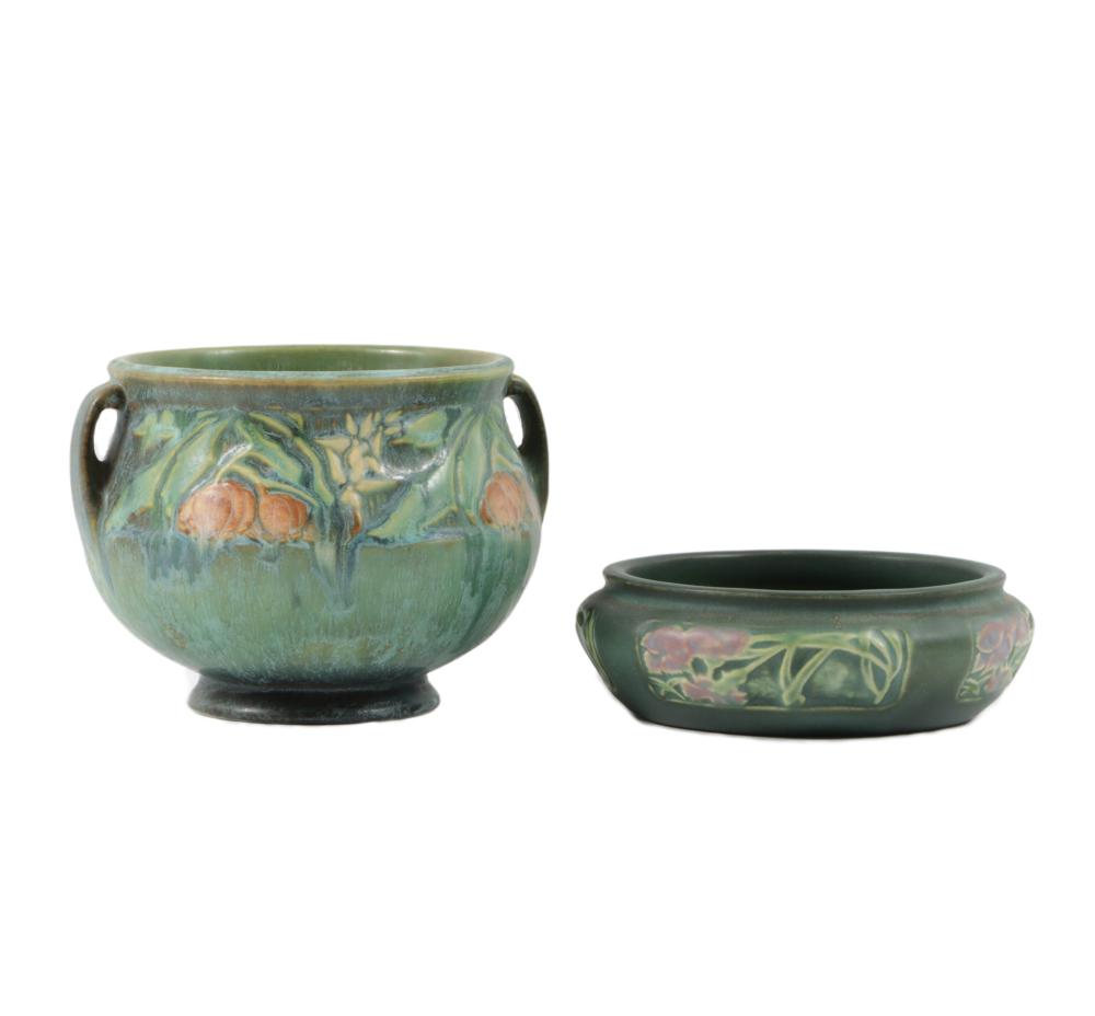 ROSEVILLE ART POTTERY 2PC GROUP: