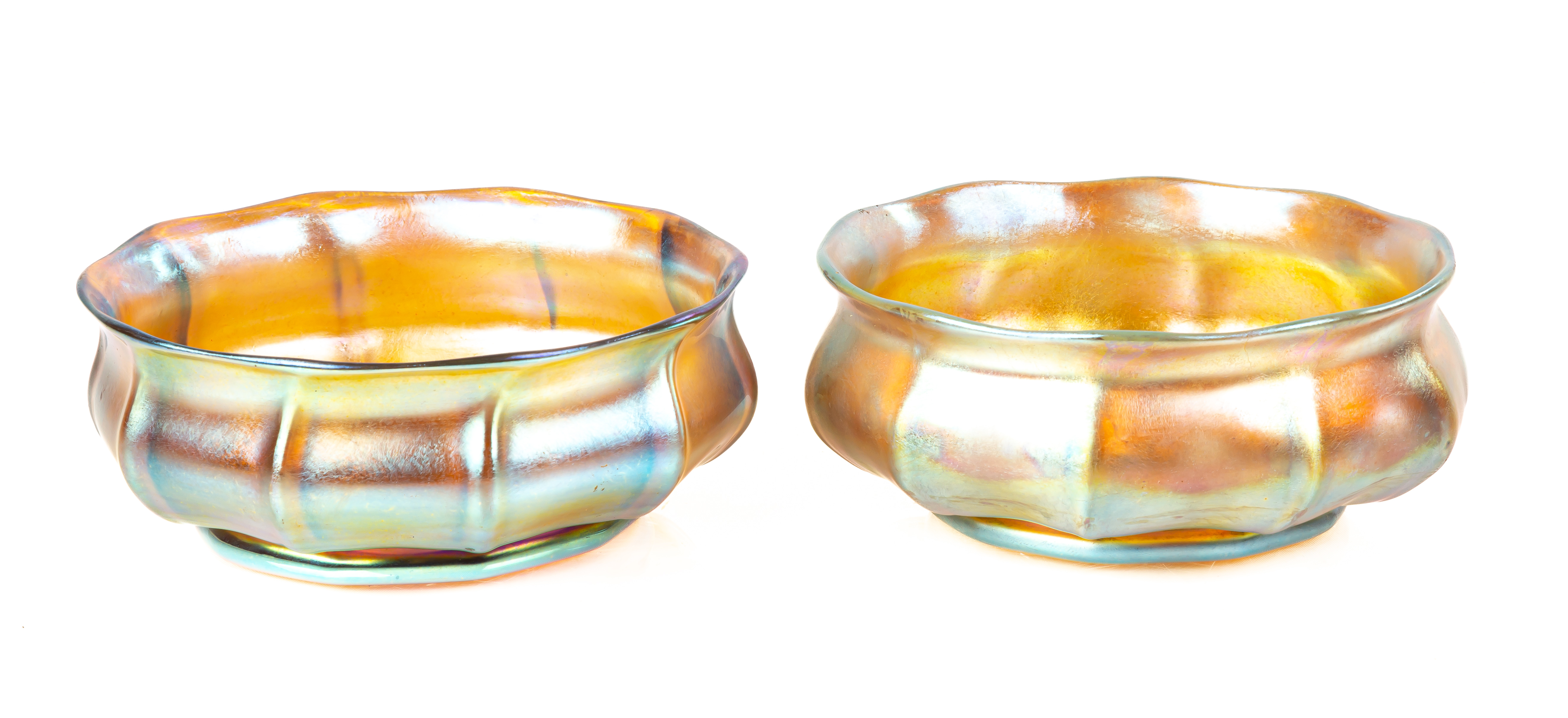 PAIR OF TIFFANY FAVRILE GLASS BOWLS 2f3346