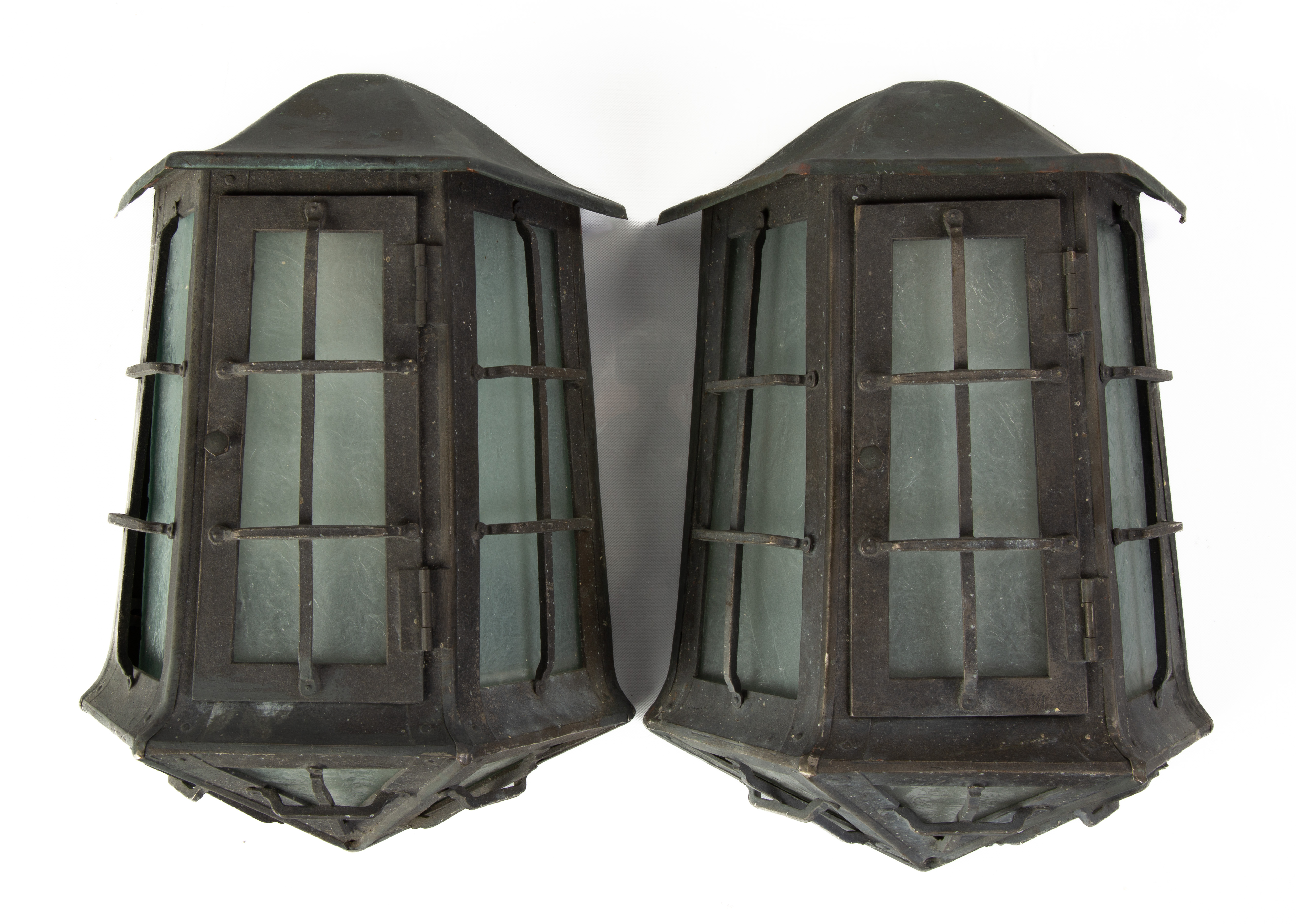 PAIR OF HANDEL WALL SCONCES Early 2f33a2