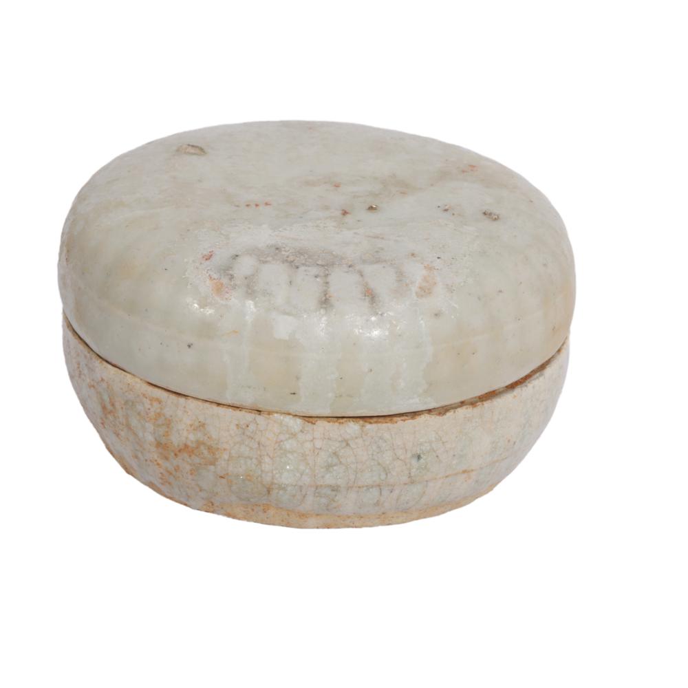 CHINESE LATE SONG DYNASTY CELADON 2f33fe