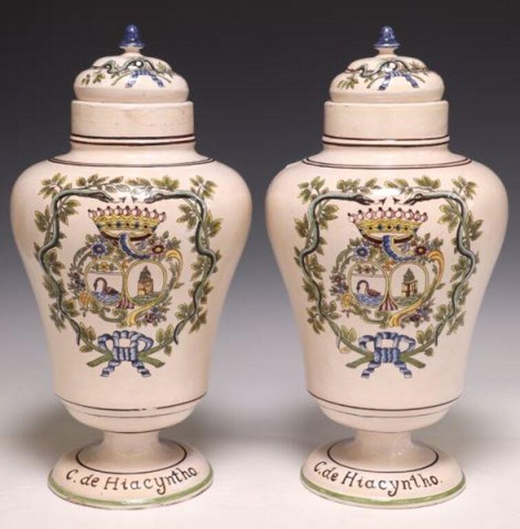  2 ITALIAN MAJOLICA LIDDED APOTHECARY 2f5dfc