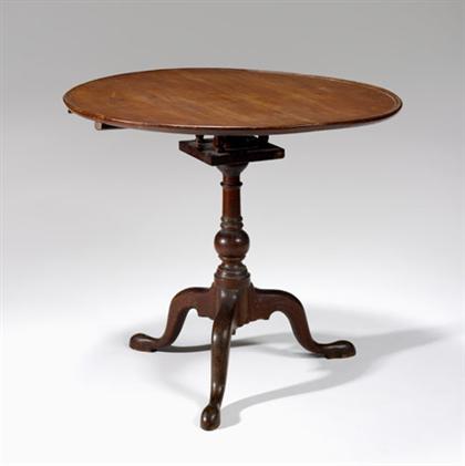 Queen Anne walnut tilt top tea 4bca8