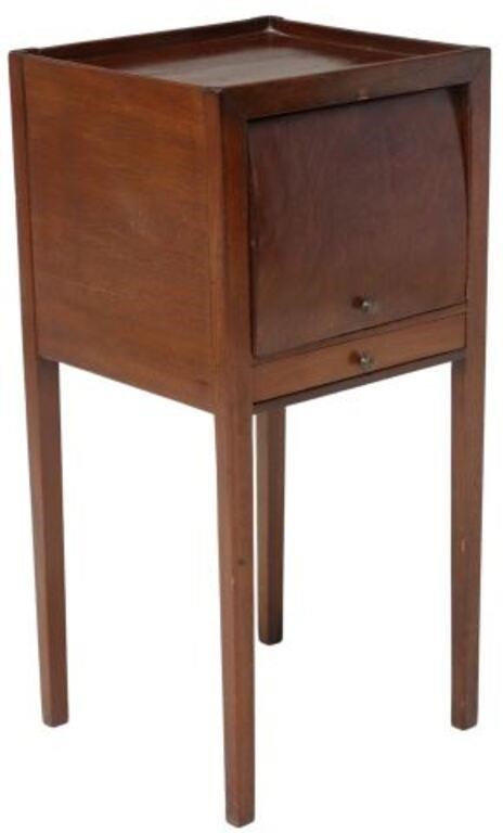 ENGLISH MAHOGANY BEDSIDE CABINETEnglish