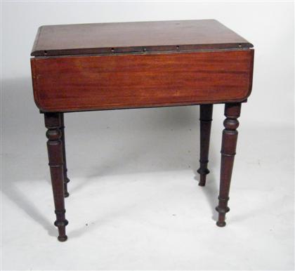 Late Classical mahogany drop leaf 4bcd9