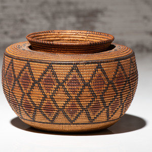 Tulare Polychrome Basket first 2f63a0