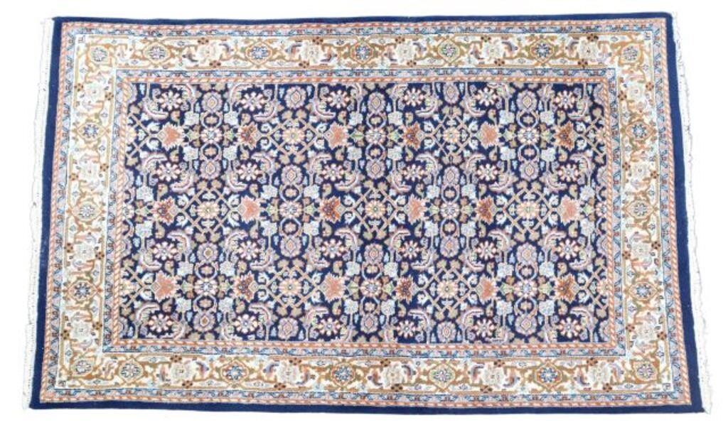 HAND-TIED SERAPI RUG, INDIA, 6'0.5"