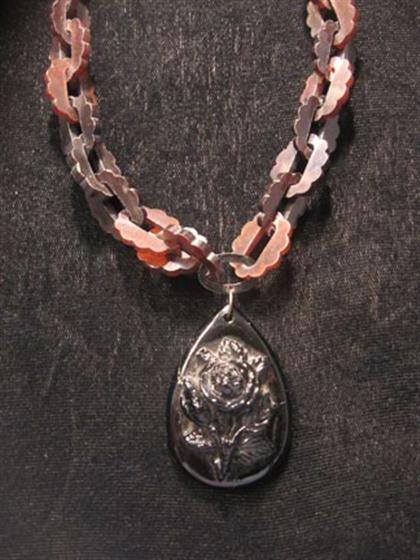 Carved tortoiseshell and jet necklace 4bd54