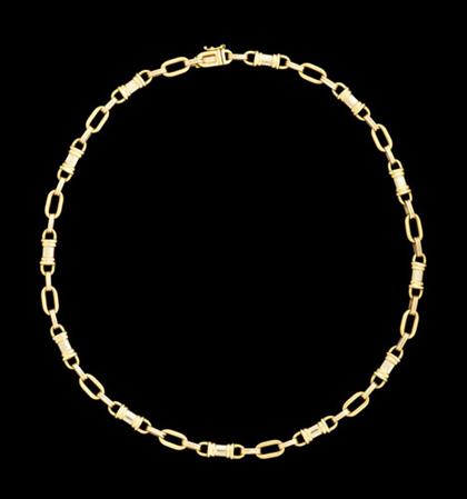 18 karat yellow gold equestrian 4bdae