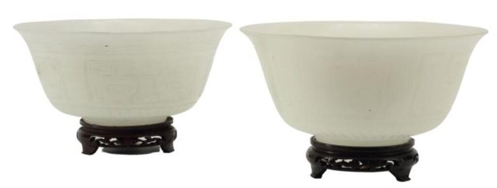 (2) CHINESE PEKING GLASS BOWLS ON STANDS(pair)