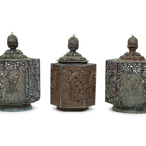 A Set of Three of Chinese Bronze 2f6938