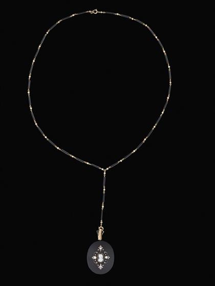 Onyx pendant and neck chain  4bdc3