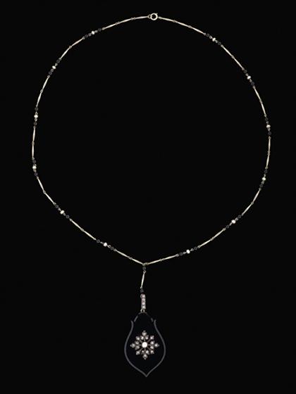 Onyx diamond and seed pearl pendant 4bdc5
