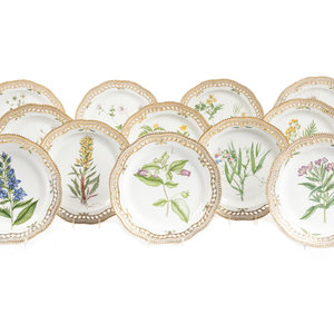 A Set of Twelve Royal Copenhagen 2f69ca