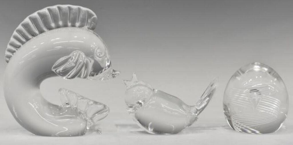  3 STEUBEN ART GLASS FIGURES  2f69d6