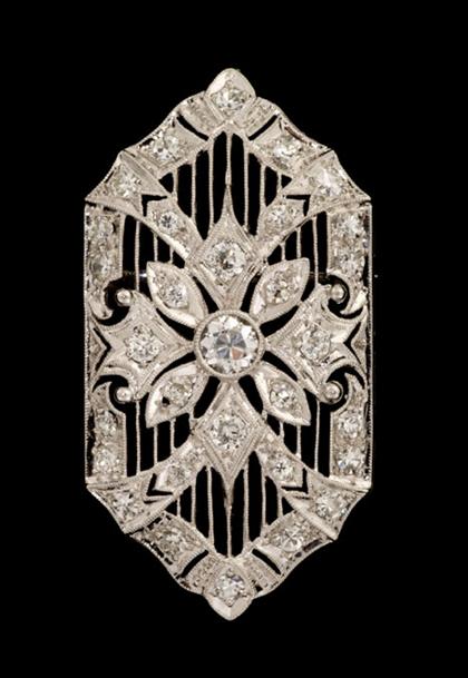 White gold and diamond filigree brooch