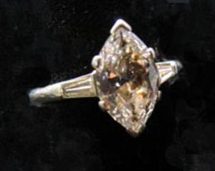 Marquise diamond solitaire ring 4be19