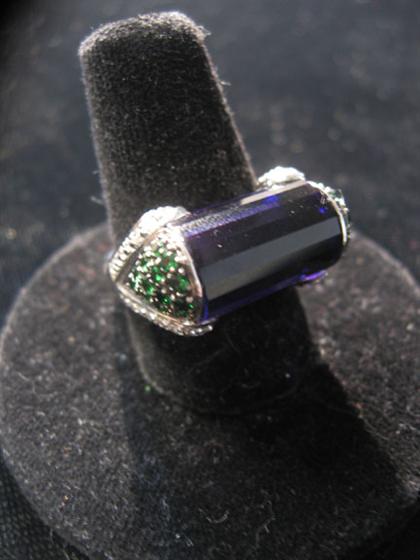 18 karat white gold and amethyst 4be1f