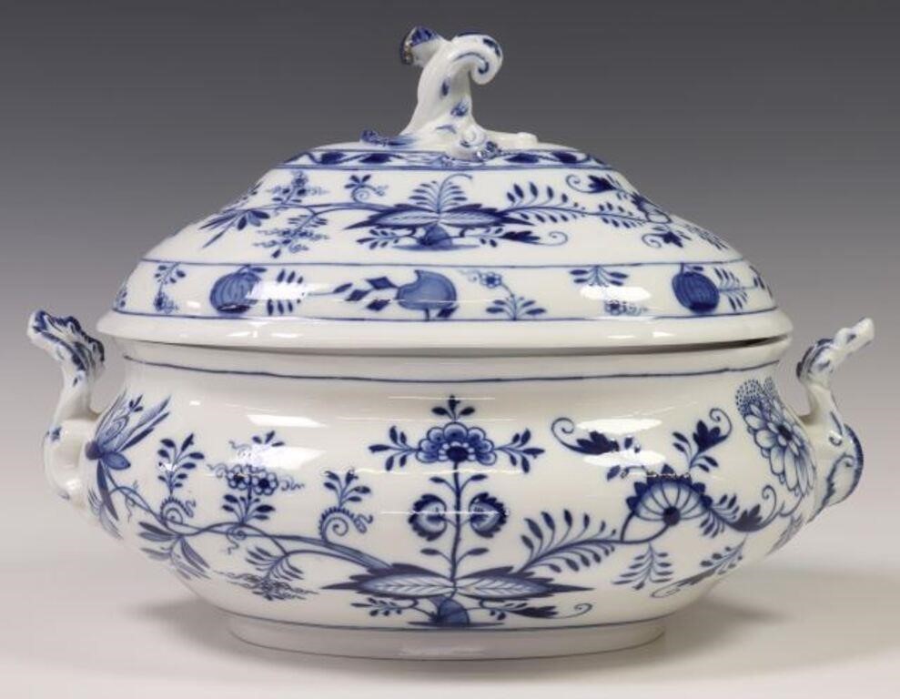 MEISSEN PORCELAIN BLUE ONION  2f6da9