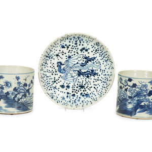 A Chinese Export Porcelain Brush