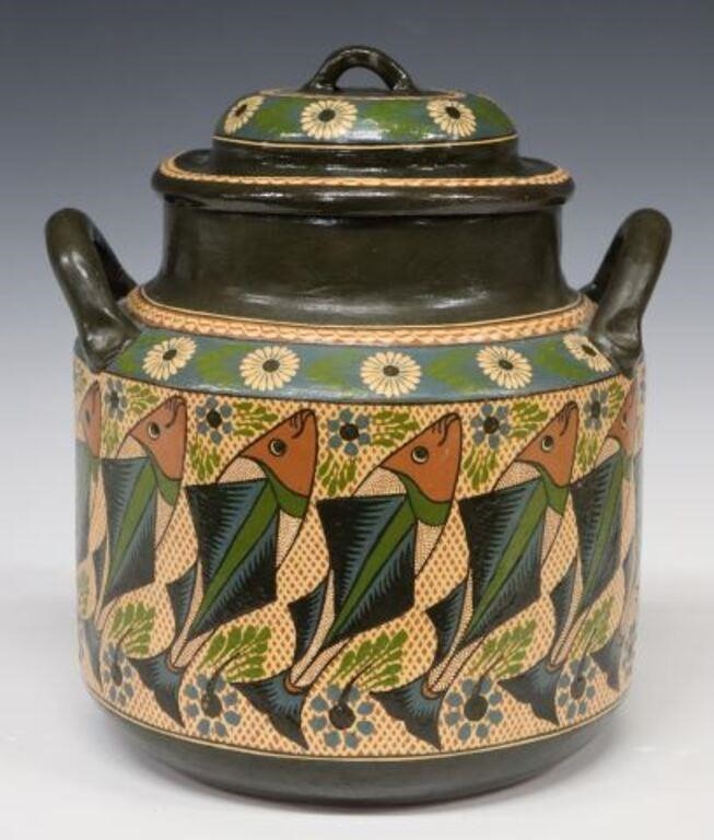 FAMILIA RUIZ LOPEZ  POTTERY JAR,