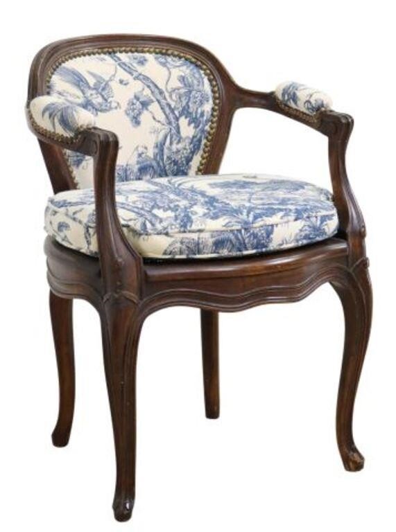 FRENCH LOUIS XV STYLE TOILE UPHOLSTERED 2f73e8