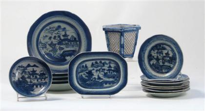 Group of Chinese export porcelain 4bb59