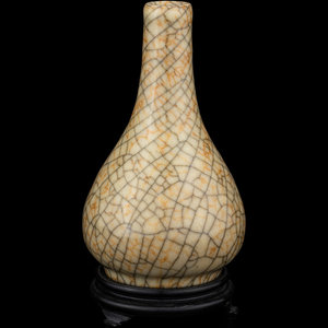 A Chinese Ge Type Bottle Vase the 2f57f1