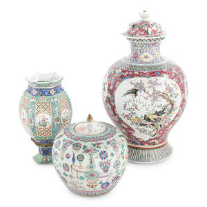 Three Chinese Famille Rose Porcelain 2f5818