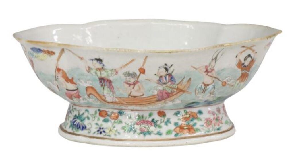 CHINESE ENAMELED PORCELAIN LOBED 2f8572