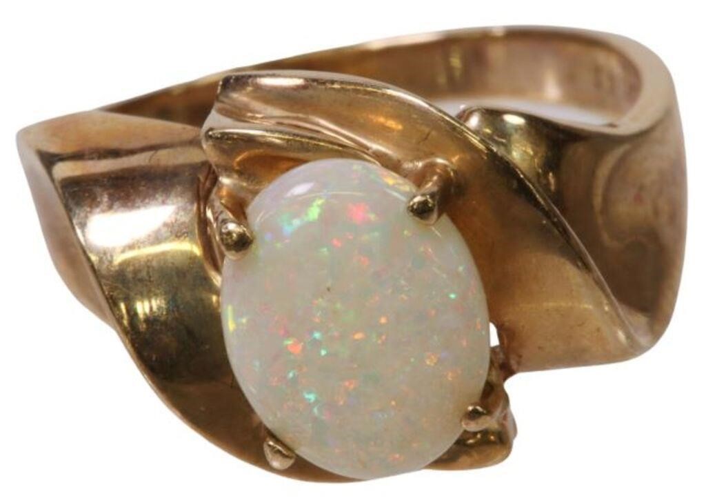 ESTATE 10KT YELLOW GOLD & OPAL