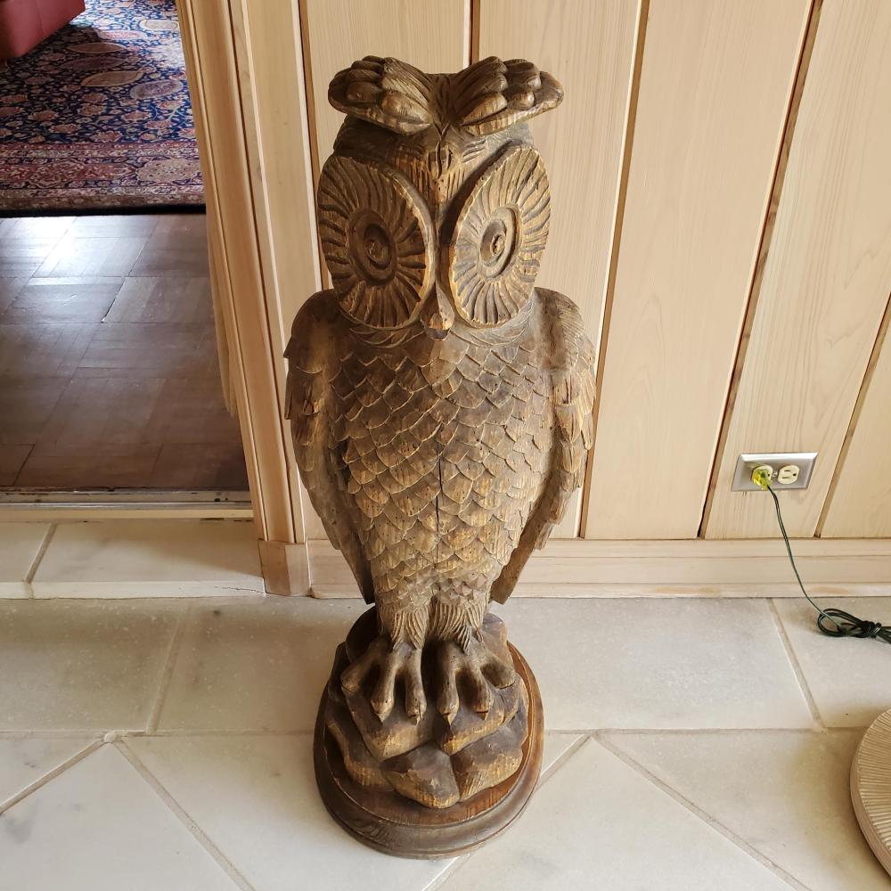 TALL WOOD CARVED OWL, 20TH CENTURY,