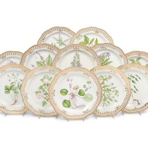 A Set of Twelve Royal Copenhagen 2f8a56