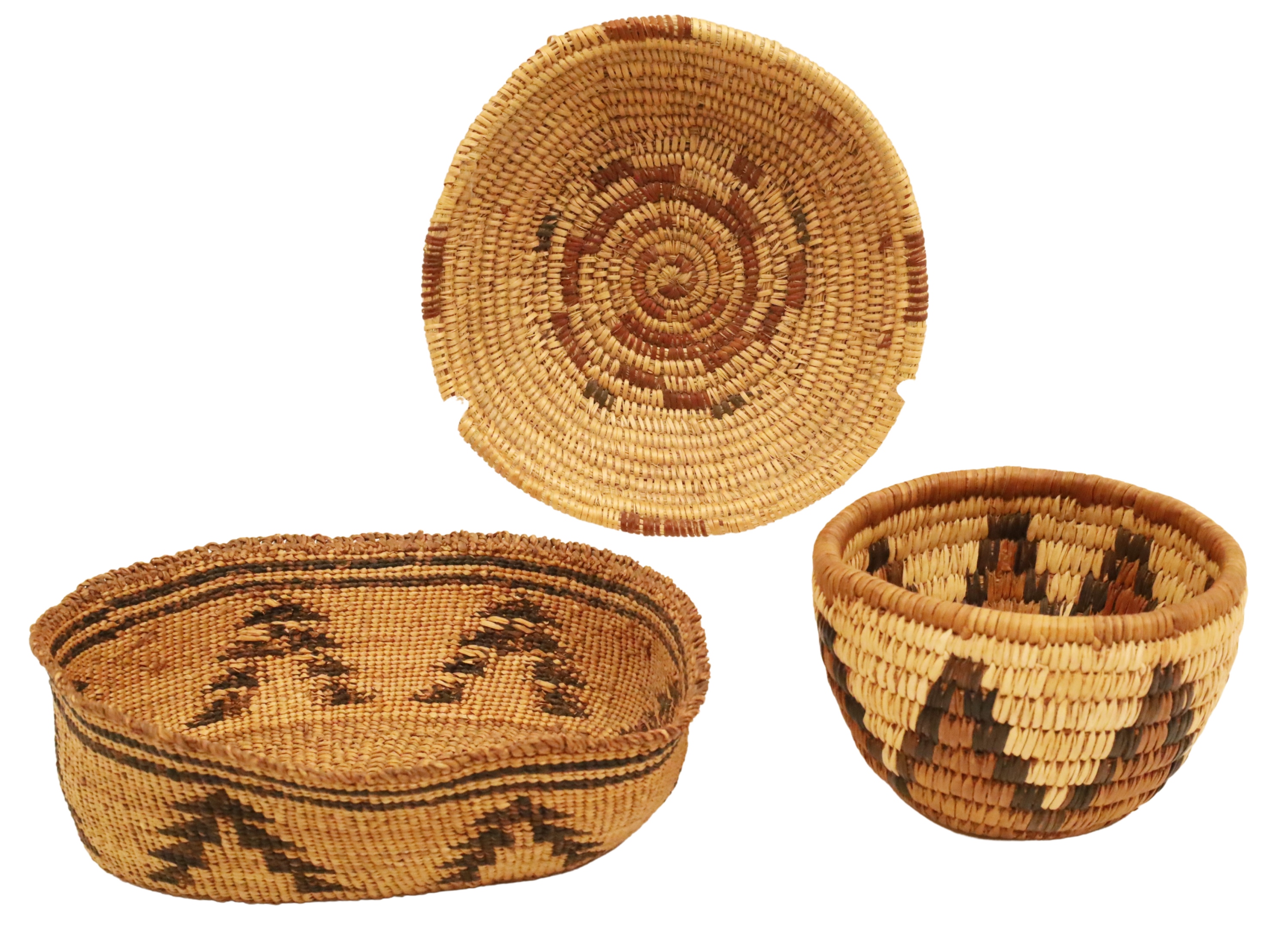 THREE NATIVE AMERICAN WOVEN BASKETS 2f8af7