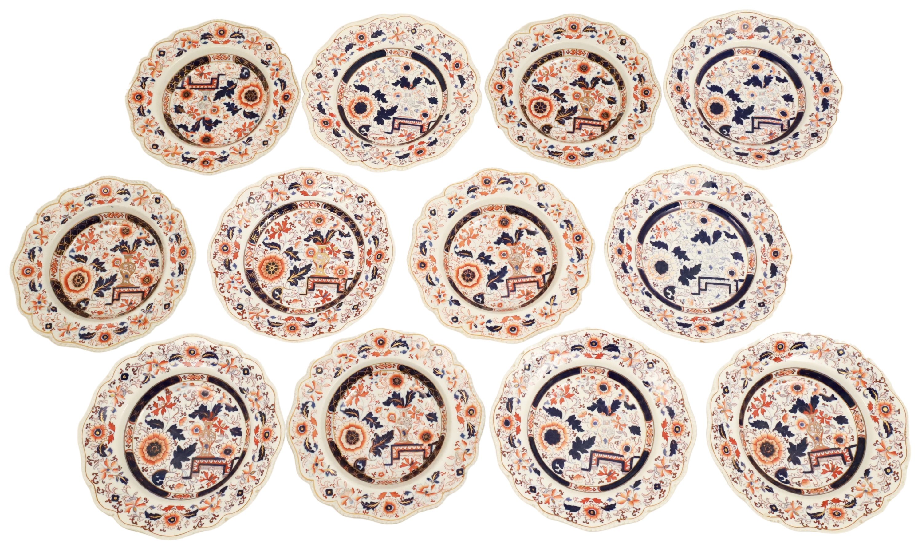 12 IRONSTONE IMARI PATTERN BOWLS