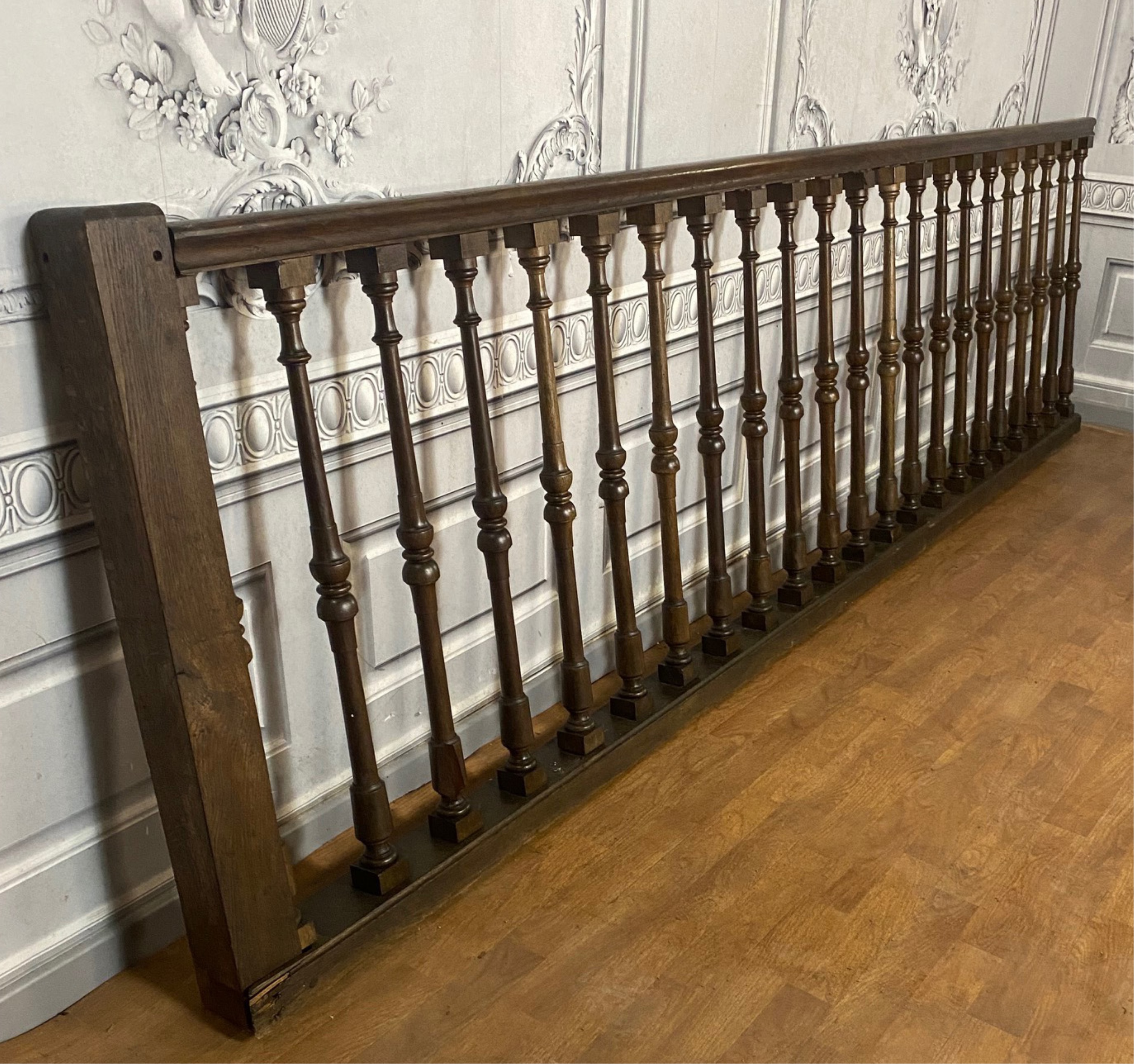 ANTIQUE FRENCH OAK BALUSTRADE Antique