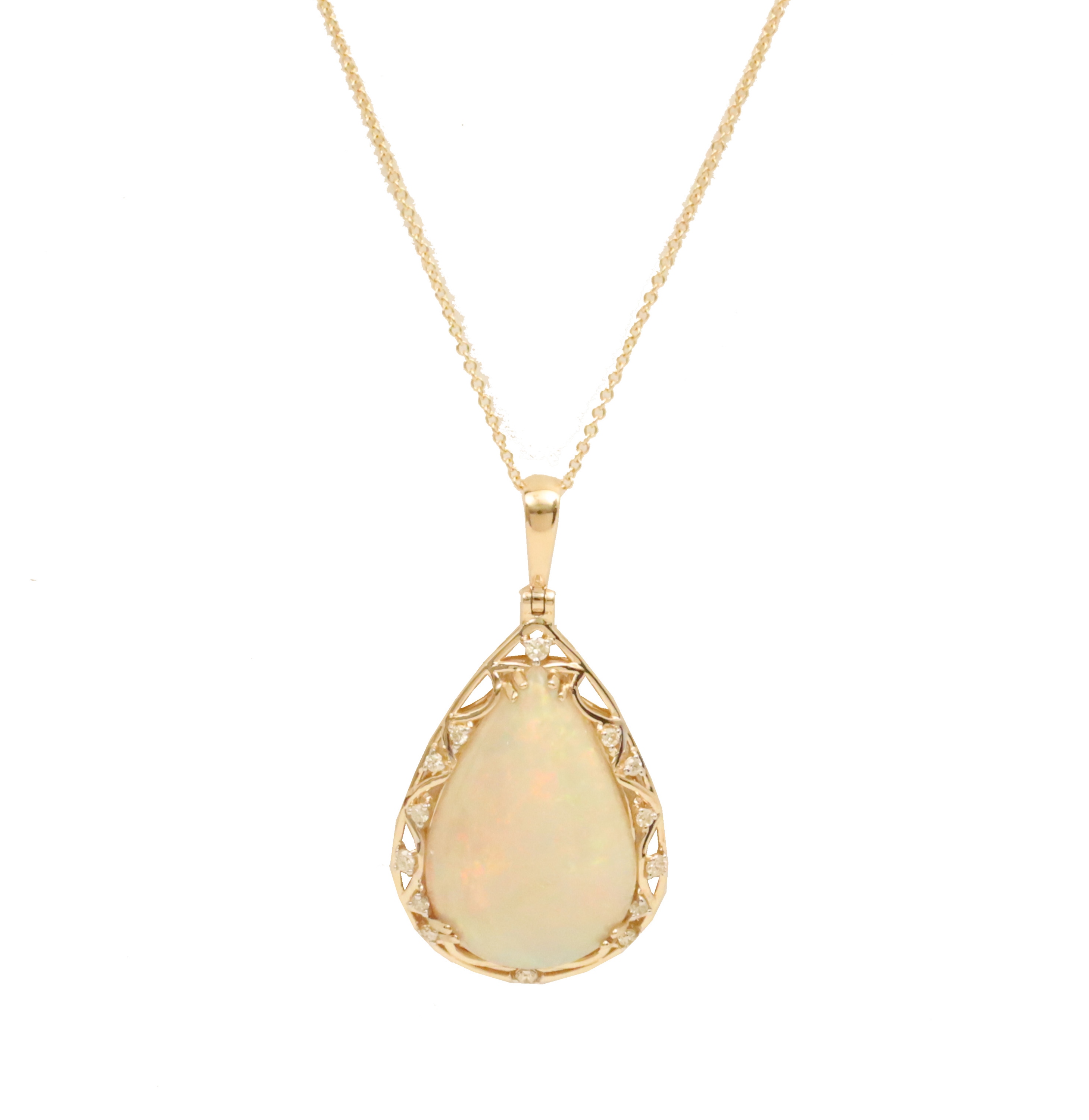 14K OPAL & DIAMOND PENDANT NECKLACE