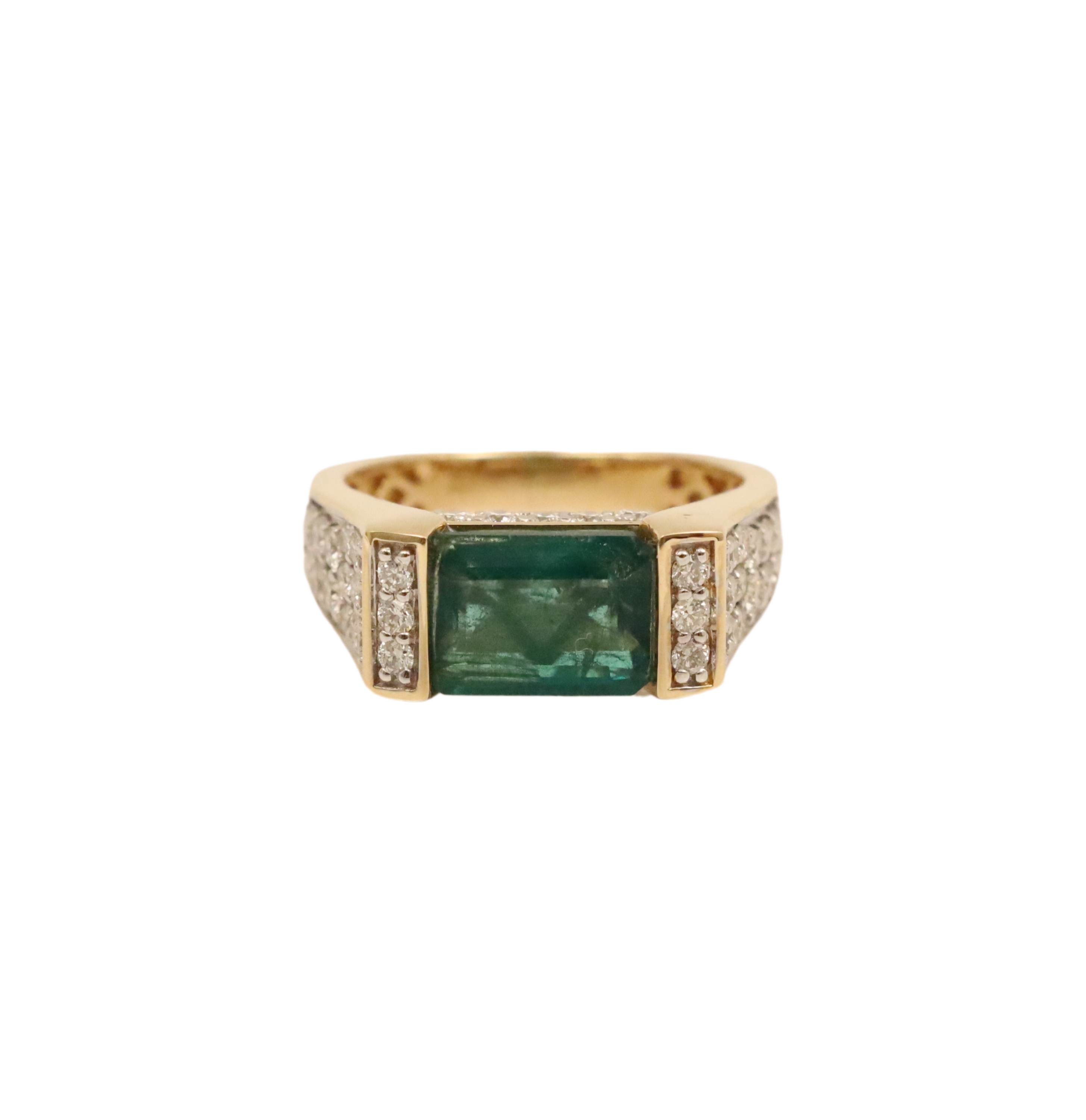 18K EMERALD & DIAMOND RING 18K