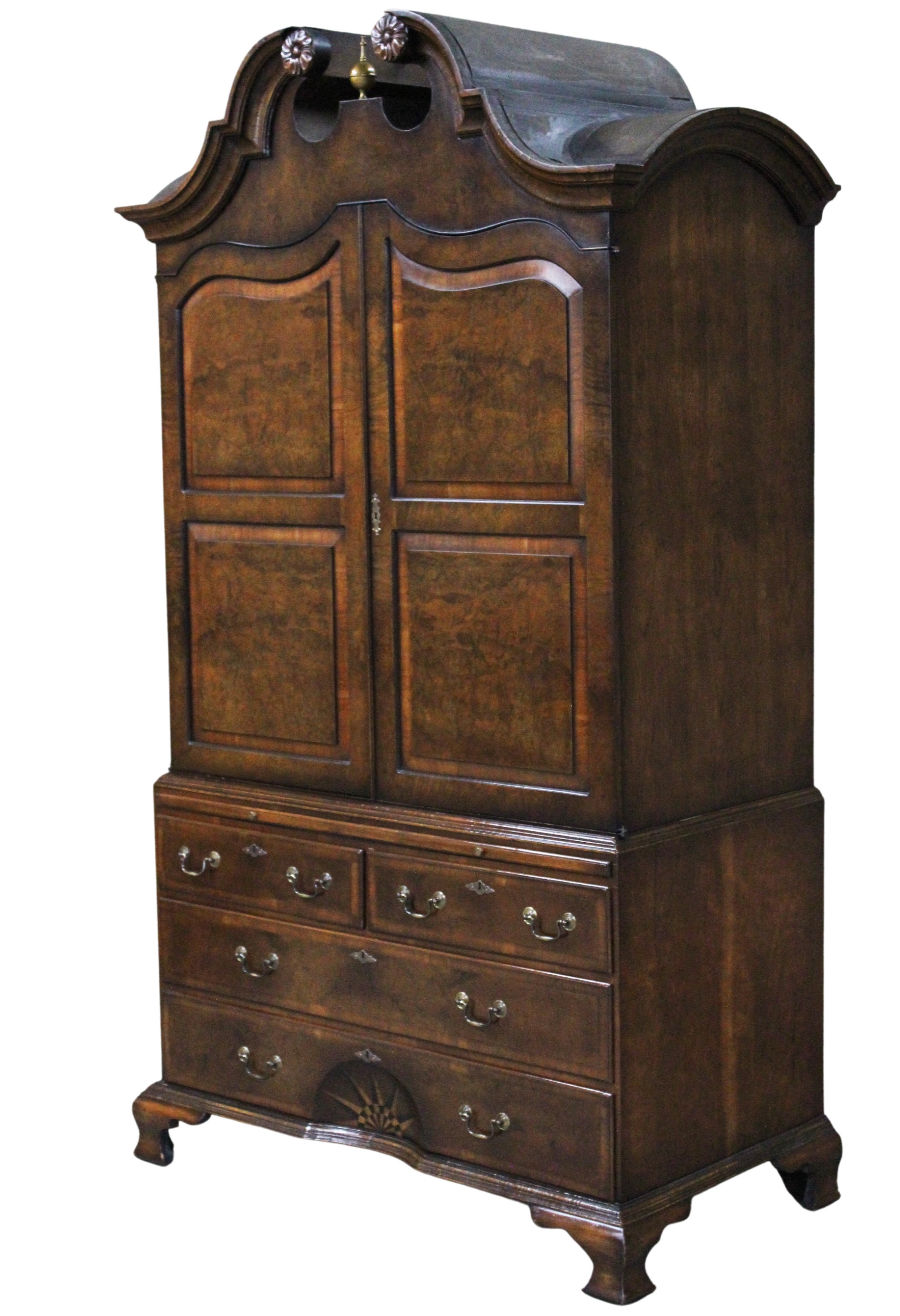 ENGLISH STYLE WALNUT LINEN PRESS 2f8da1