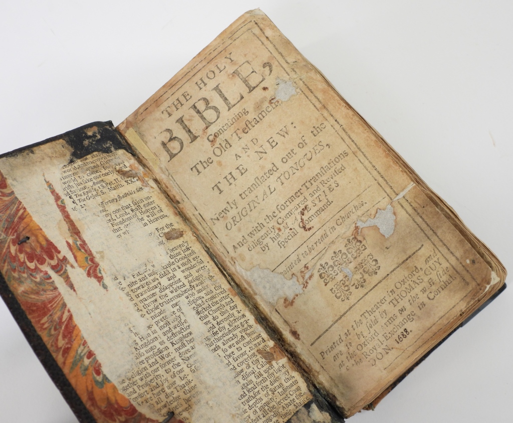 17TH CENTURY MINIATURE POCKET BIBLE