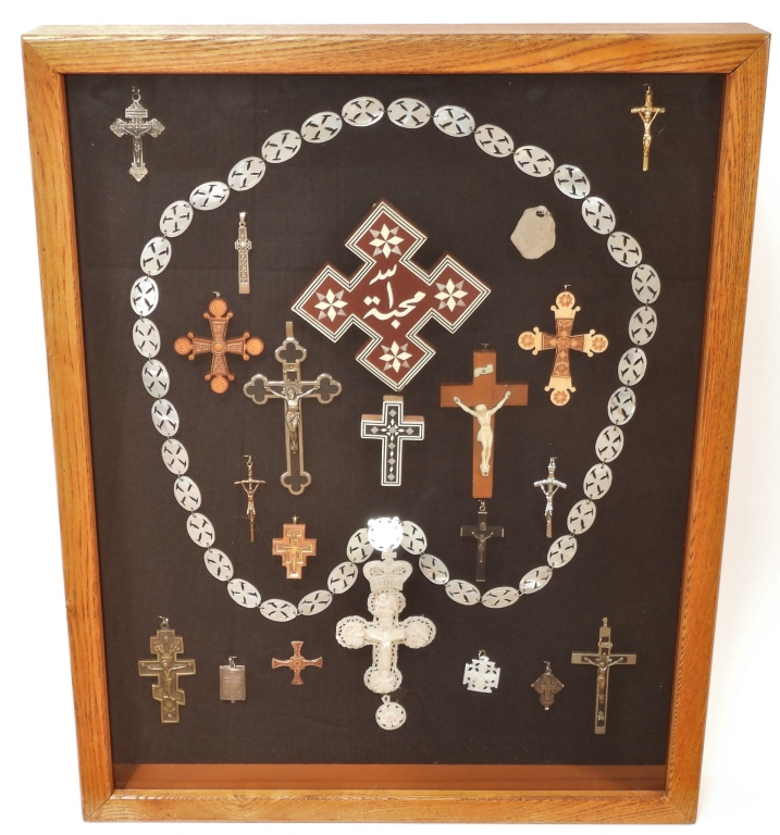 21PC RELIGIOUS CRUCIFIX COLLECTION