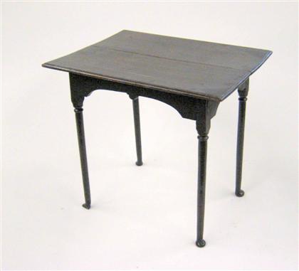 George I oak side table    18th