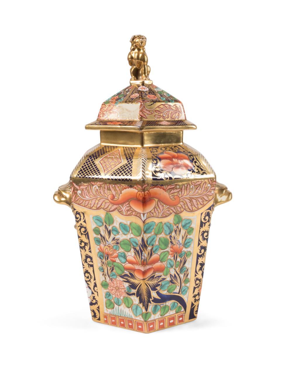 ENGLISH IMARI PALETTE LIDDED URN  2f96d3