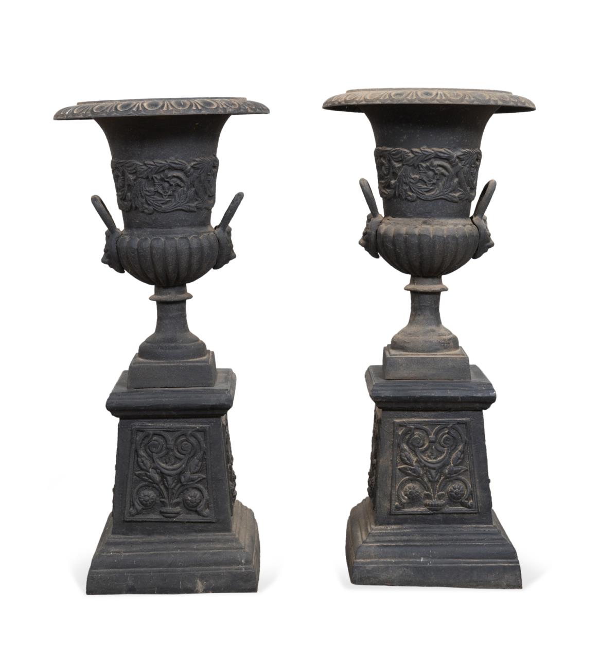 PR VICTORIAN STYLE CAST IRON GARDEN 2f9876