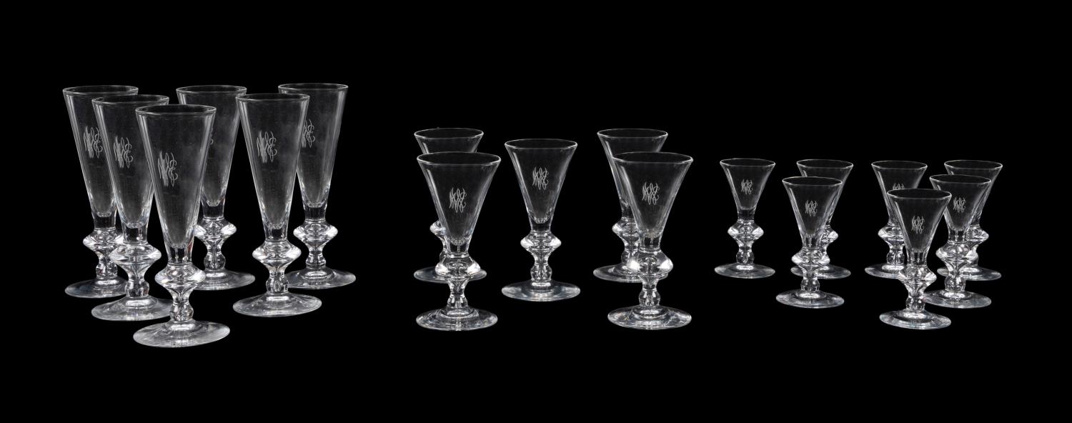 18PC STEUBEN GLASS STEMWARE PATTERN 2f9a06