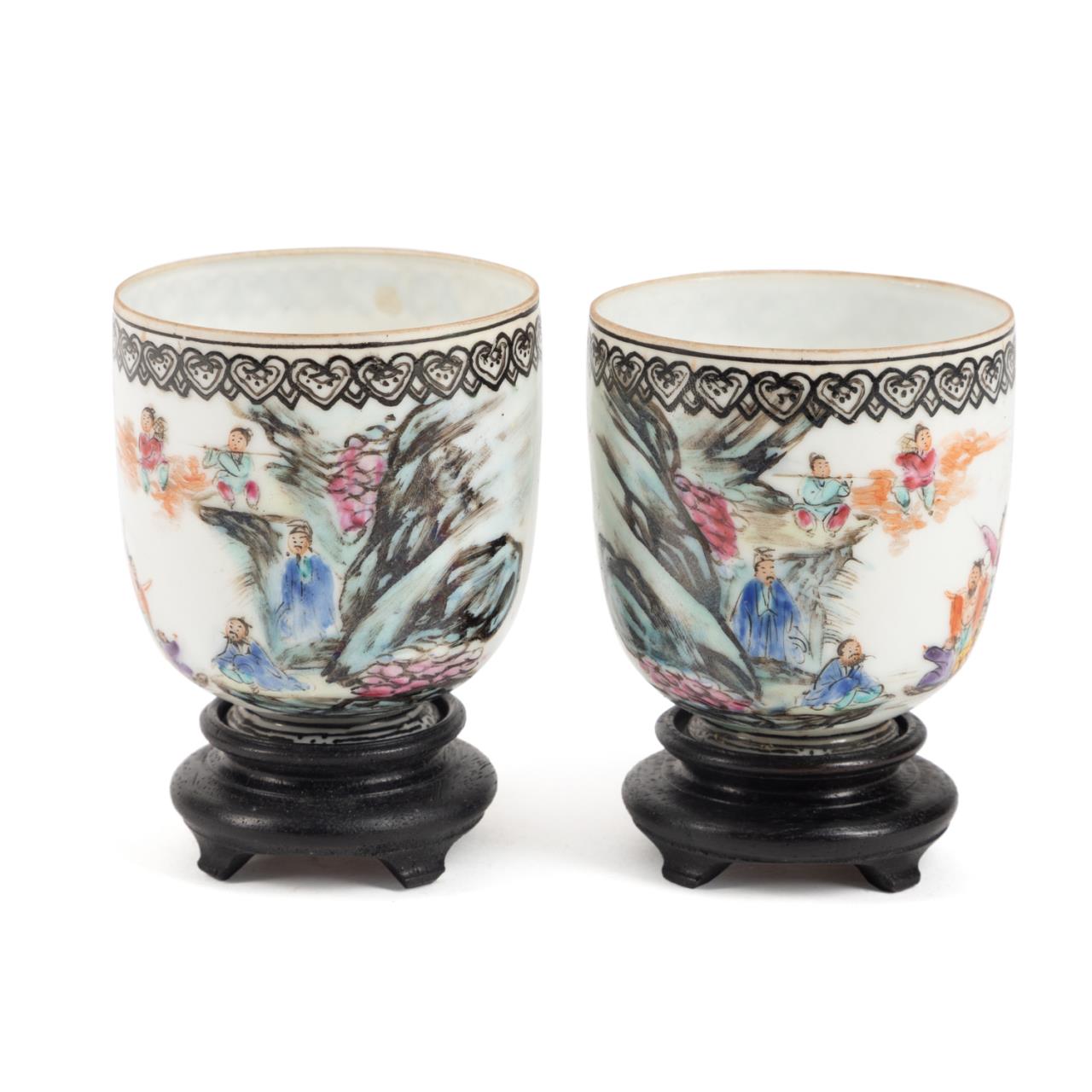 PR CHINESE FAMILLE ROSE TEA CUPS