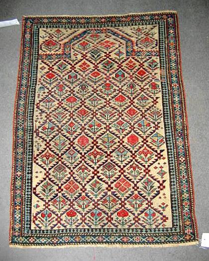 Daghestan prayer rug    northeast